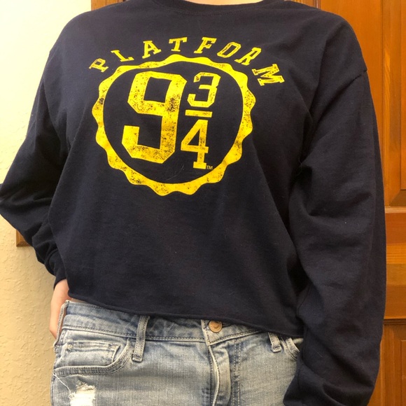 Harry’s Potter Crewneck - Picture 3 of 4